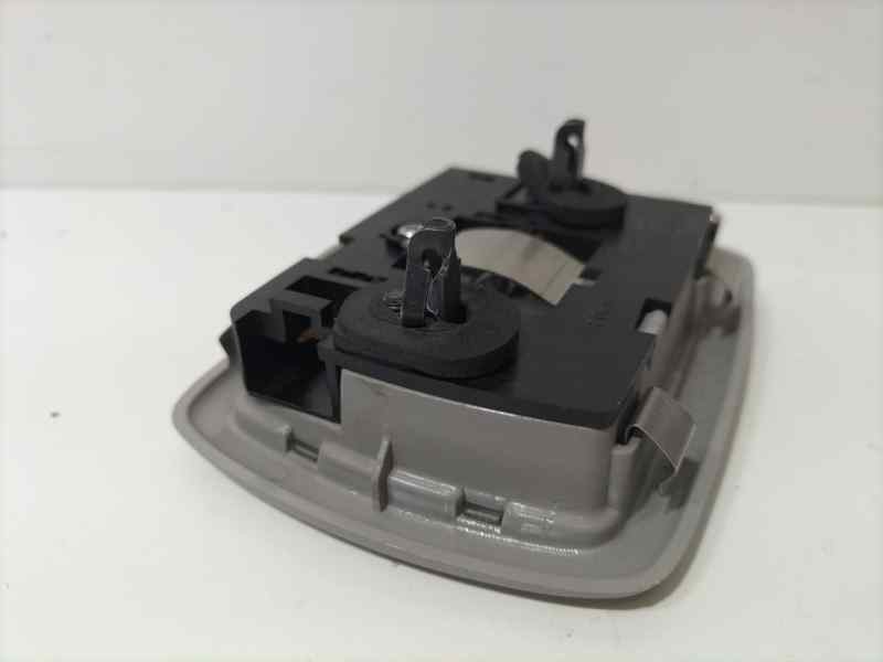 Recambio de luz interior para hyundai tucson (jm) 2.0 crdi style referencia OEM IAM D4EA 81715 