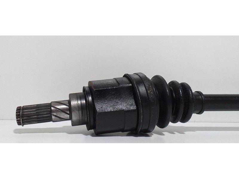 Recambio de transmision trasera derecha para nissan x-trail (t30) elegance referencia OEM IAM 396008H510 62619 