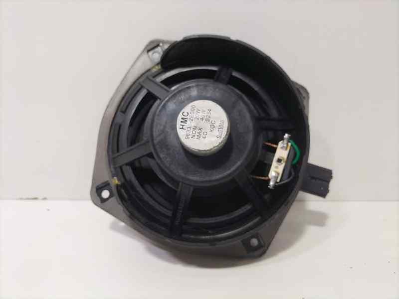 Recambio de sistema audio / radio cd para hyundai tucson (jm) 2.0 crdi style referencia OEM IAM 963302E000 81716 