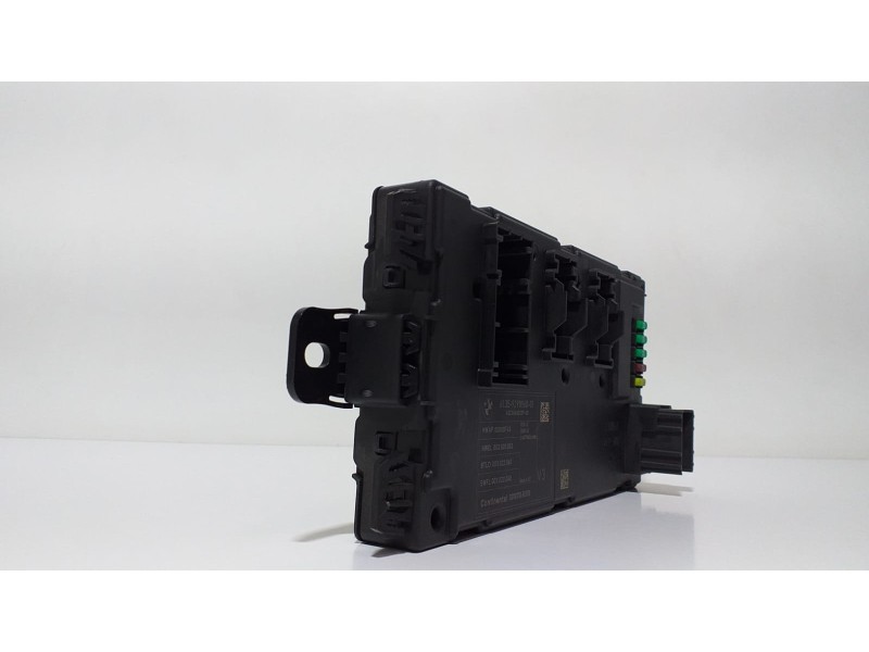 Recambio de caja reles / fusibles para bmw serie 1 lim. (f20) m135i xdrive referencia OEM IAM 61359298960 60872 