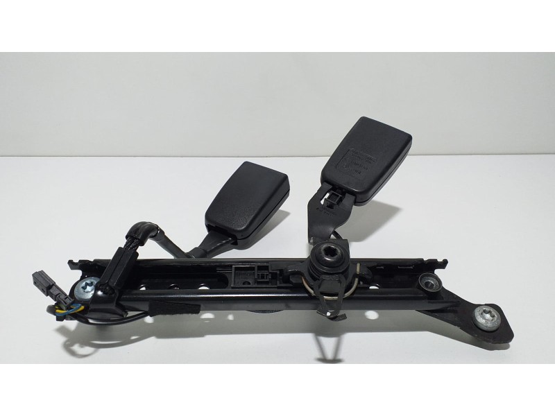 Recambio de cinturon seguridad trasero derecho para mercedes-benz clase s (w221) berlina 600 (221.176) referencia OEM IAM A22186