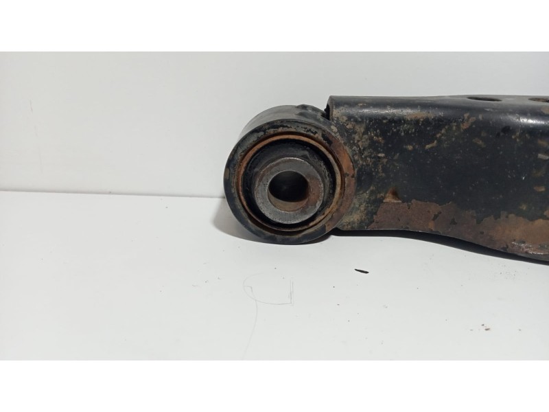 Recambio de brazo suspension inferior trasero derecho para nissan x-trail (t31) le referencia OEM IAM 55110JG000 74511 