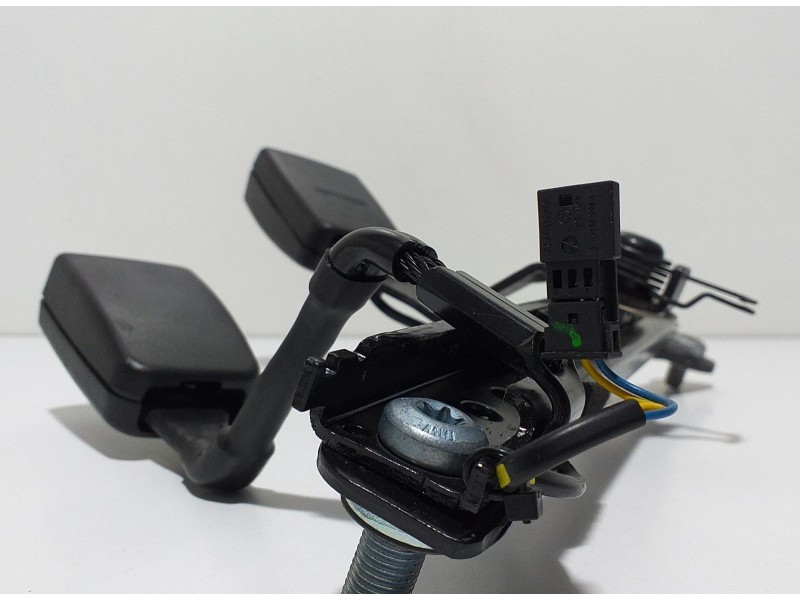 Recambio de cinturon seguridad trasero derecho para mercedes-benz clase s (w221) berlina 600 (221.176) referencia OEM IAM A22186