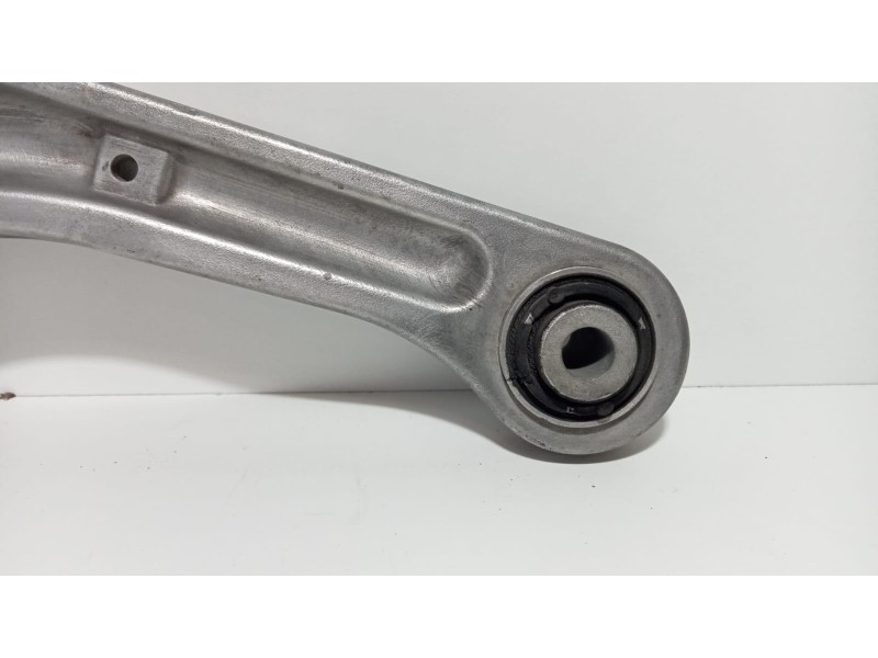 Recambio de brazo suspension inferior trasero izquierdo para audi a8 (4e2) 4.0 tdi quattro referencia OEM IAM 4E0505361 74512 