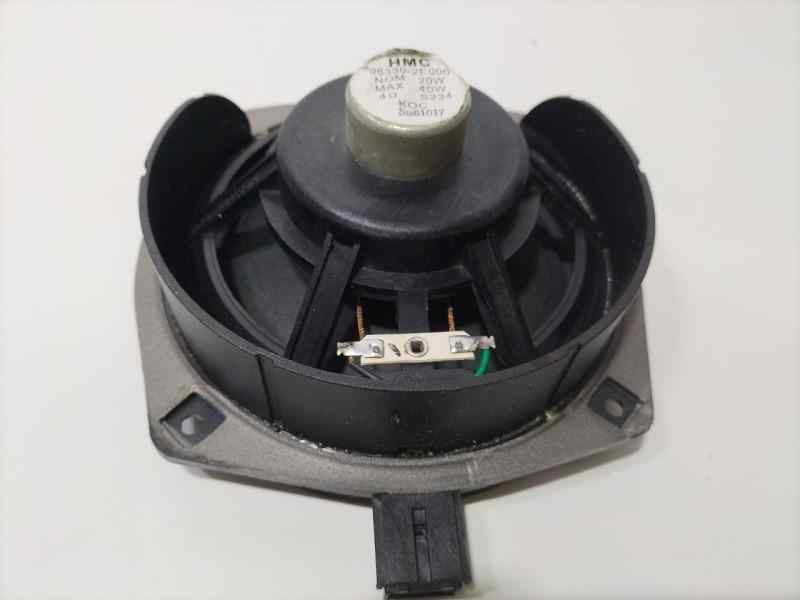 Recambio de sistema audio / radio cd para hyundai tucson (jm) 2.0 crdi style referencia OEM IAM 963302E000 81719 