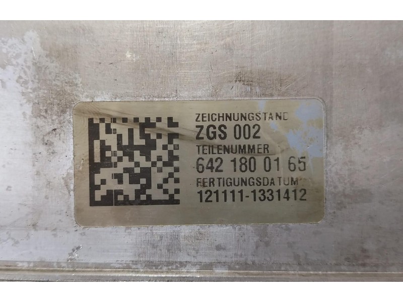 Recambio de enfriador aceite motor para mercedes-benz clase r (w251) 320 cdi l (251.122) referencia OEM IAM 6421800165 77242 