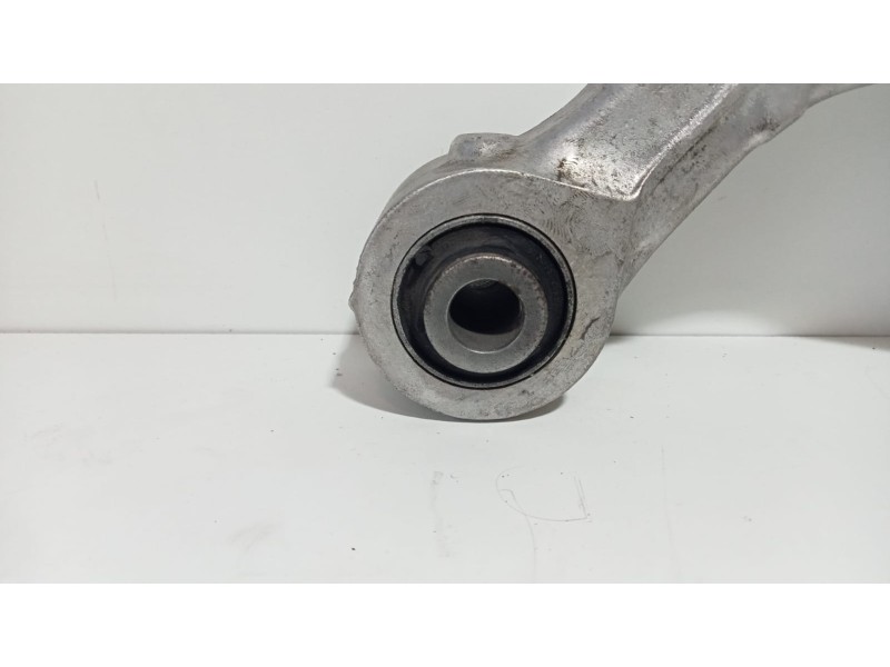 Recambio de brazo suspension superior trasero derecho para nissan qashqai (j10) acenta referencia OEM IAM 55120JD000 74516 