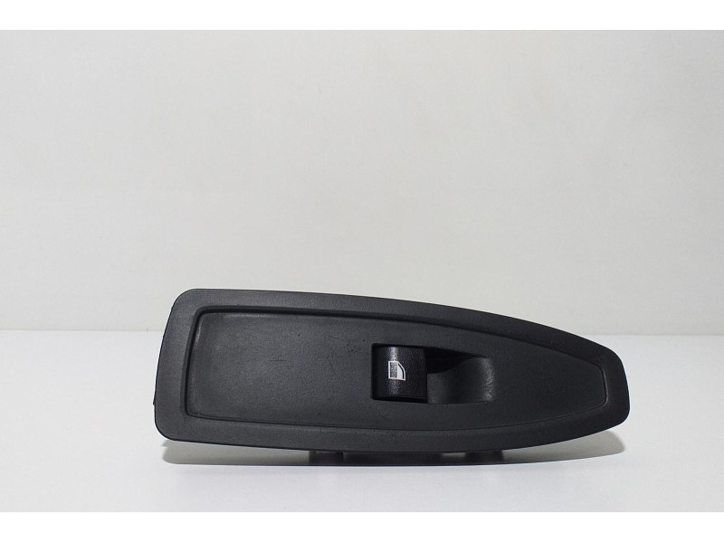 Recambio de mando elevalunas delantero derecho para bmw serie 1 lim. (f20) m135i xdrive referencia OEM IAM 9208107 60915 