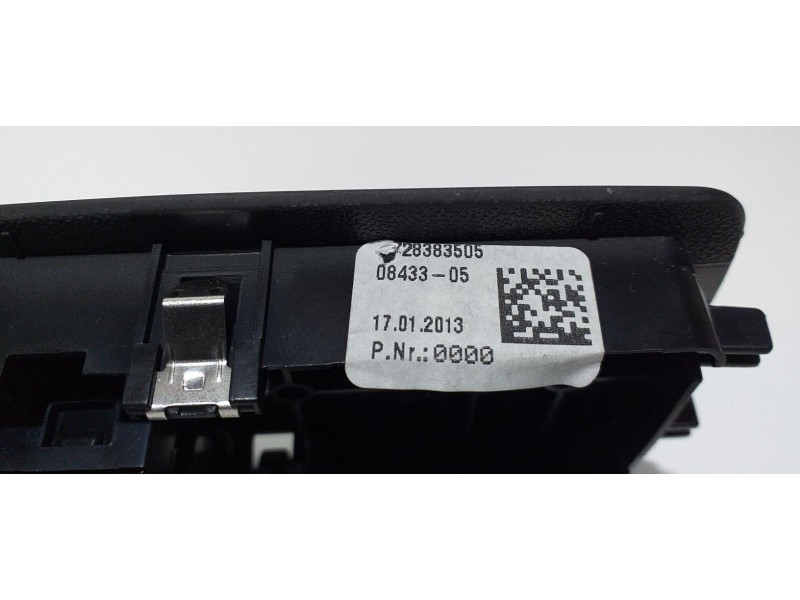 Recambio de mando elevalunas delantero derecho para bmw serie 1 lim. (f20) m135i xdrive referencia OEM IAM 9208107 60915 