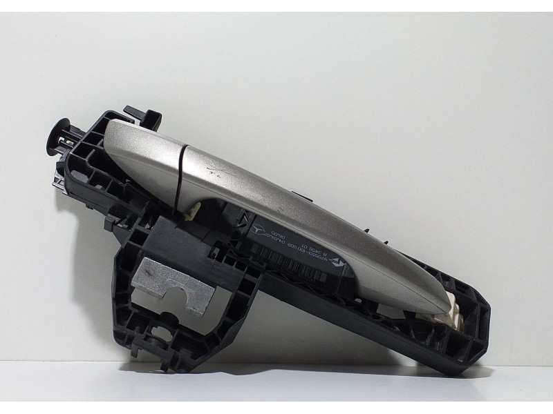 Recambio de maneta exterior delantera derecha para mercedes-benz clase c (w204) berlina c 200 cdi blueefficiency (204.001) refer