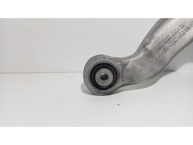 Recambio de brazo suspension superior trasero izquierdo para audi a5 coupe (8t) 2.0 tdi quattro referencia OEM IAM 8K0505323F 74