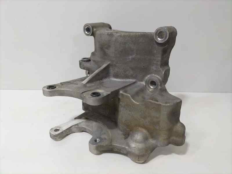 Recambio de soporte alternador para hyundai tucson (jm) 2.0 crdi style referencia OEM IAM D4EA 81732 