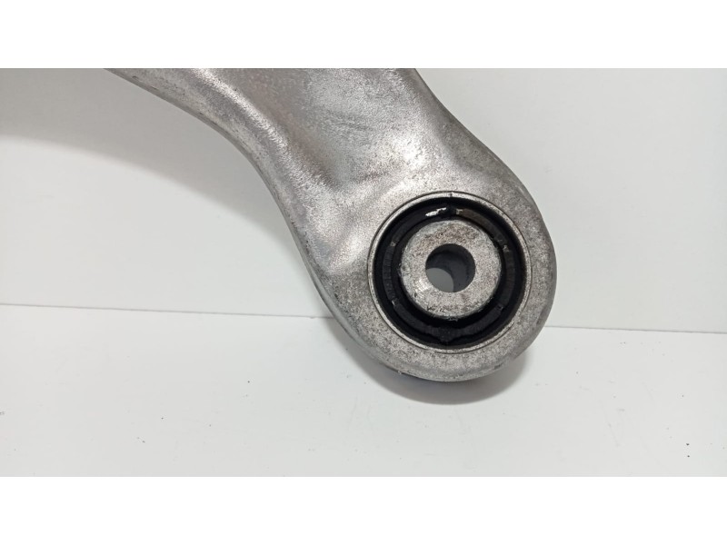 Recambio de brazo suspension superior trasero derecho para audi a5 coupe (8t) 2.0 tdi quattro referencia OEM IAM 8K0505324F 7451