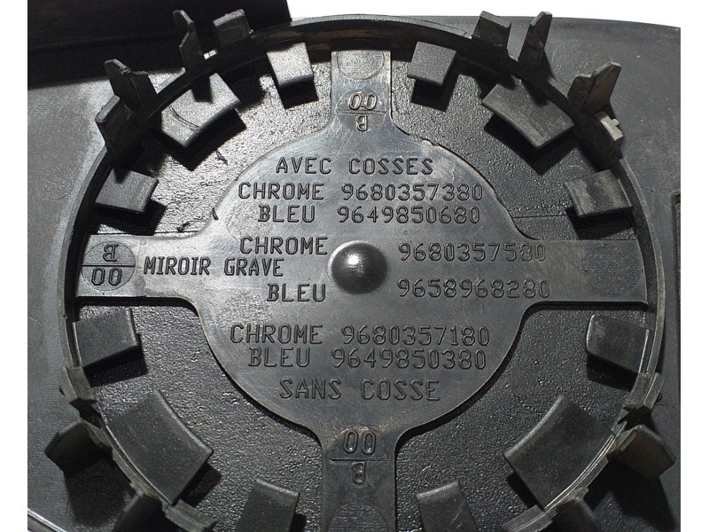 Recambio de cristal retrovisor izquierdo para citroën c4 berlina collection referencia OEM IAM 9680357380 57288 
