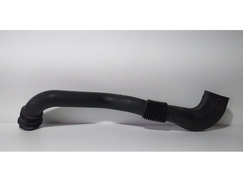 Recambio de tubo para renault trafic caja cerrada (ab 4.01) 1.9 diesel referencia OEM IAM 8200072754B 74544 R