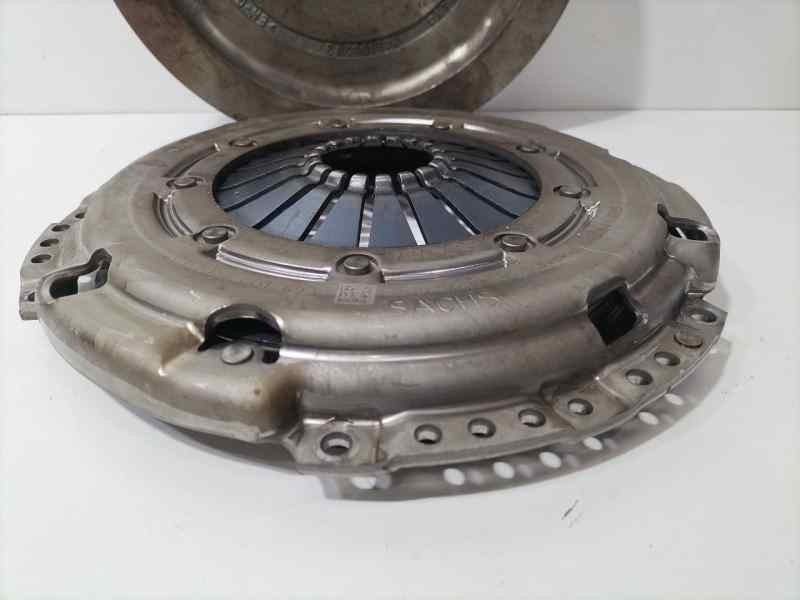 Recambio de volante motor para seat leon (5f1) reference referencia OEM IAM 04L105273 83899 