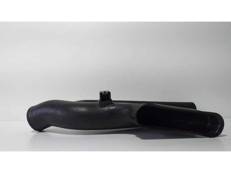 Recambio de tubo para opel corsa d 1.2 16v cat (z 12 xep / lb4) referencia OEM IAM 55557182 74549 R