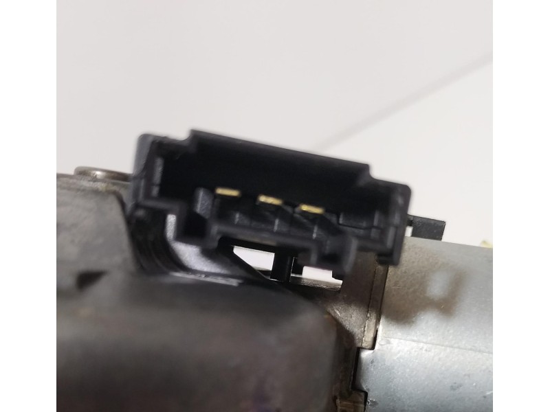 Recambio de motor limpia trasero para mercedes-benz clase r (w251) 320 cdi l (251.122) referencia OEM IAM A2518200042 77275 