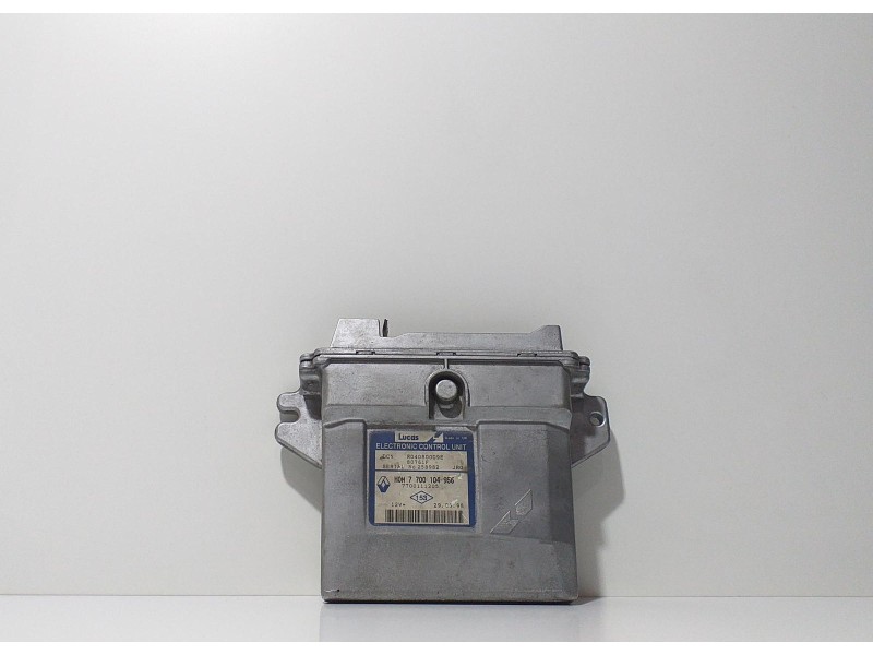 Recambio de centralita motor uce para renault clio ii fase i (b/cbo) 1.9 diesel referencia OEM IAM 7700104956 57321 