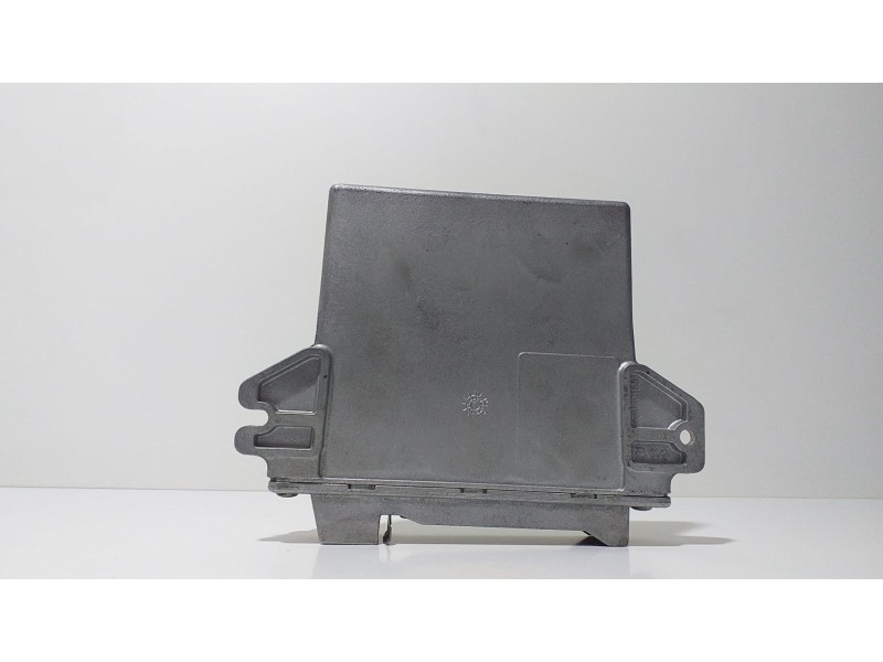 Recambio de centralita motor uce para renault clio ii fase i (b/cbo) 1.9 diesel referencia OEM IAM 7700104956 57321 