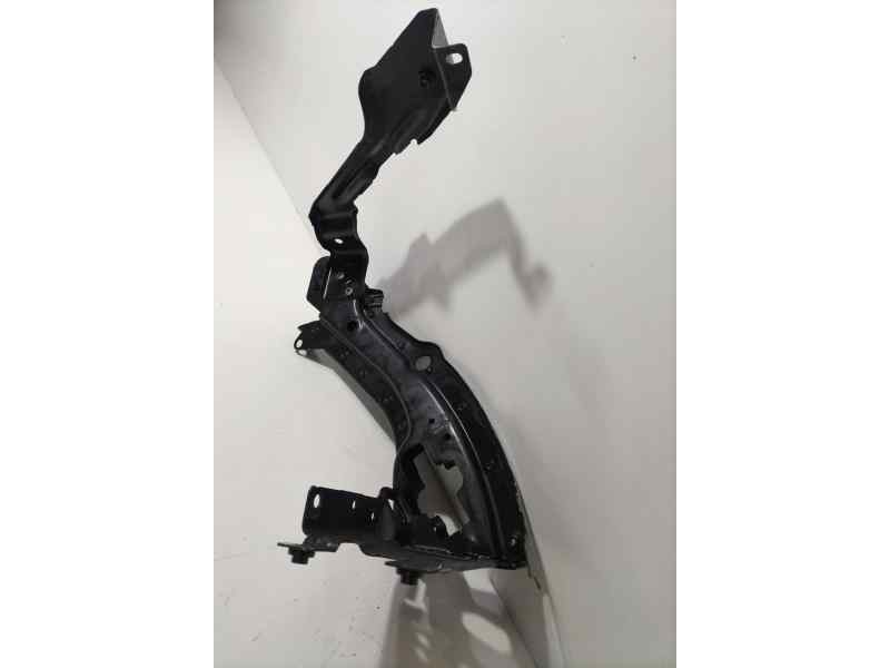 Recambio de soporte faro derecho para mercedes-benz clase e (w211) berlina e 200 cdi (211.004) referencia OEM IAM A2116260630 83