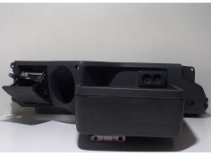 Recambio de guantera para scania serie p/g/r (l-clase) fg r620 (4x2) largo cr 19 topline referencia OEM IAM 1728514 67777 