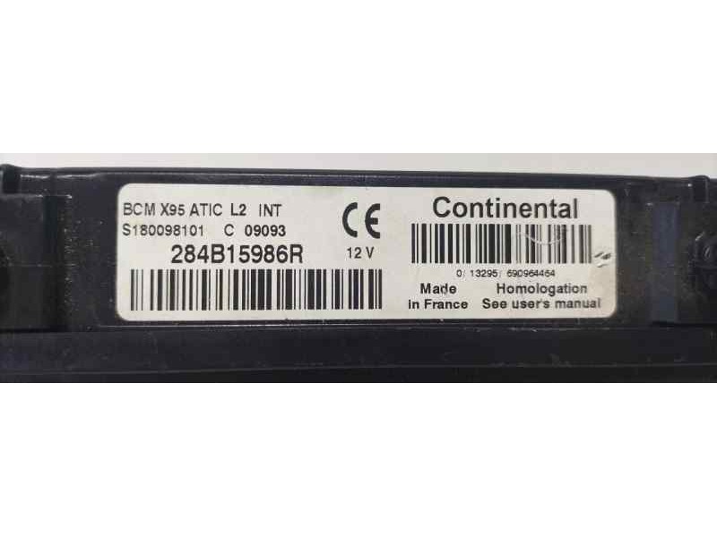 Recambio de modulo electronico para renault megane iii berlina 5 p expression referencia OEM IAM 284B15986R 86475 