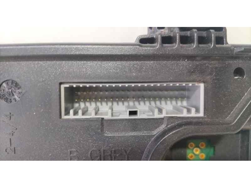 Recambio de modulo electronico para renault megane iii berlina 5 p expression referencia OEM IAM 284B15986R 86475 