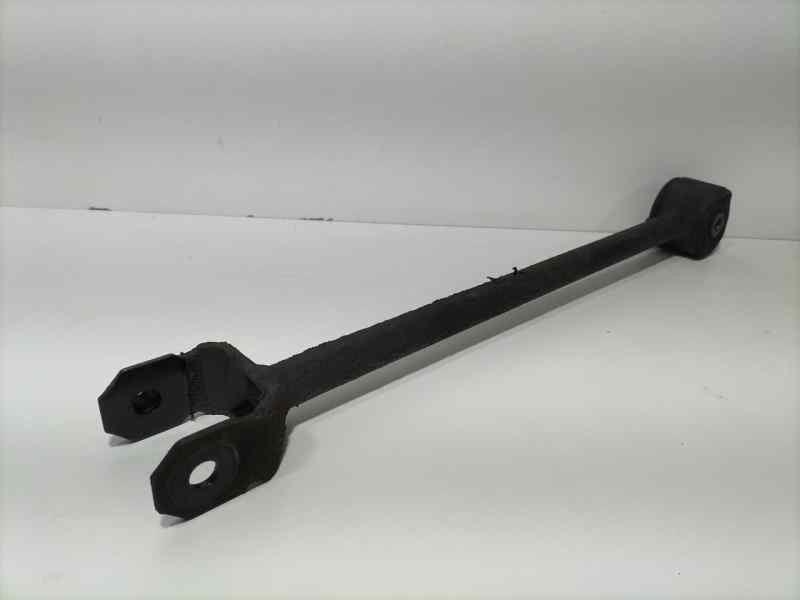 Recambio de tirante trasero derecho para hyundai tucson (jm) 2.0 crdi style referencia OEM IAM 551162E000 81782 