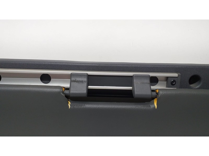 Recambio de parasol izquierdo para scania serie p/g/r (l-clase) fg r620 (4x2) largo cr 19 topline referencia OEM IAM 2245242 677