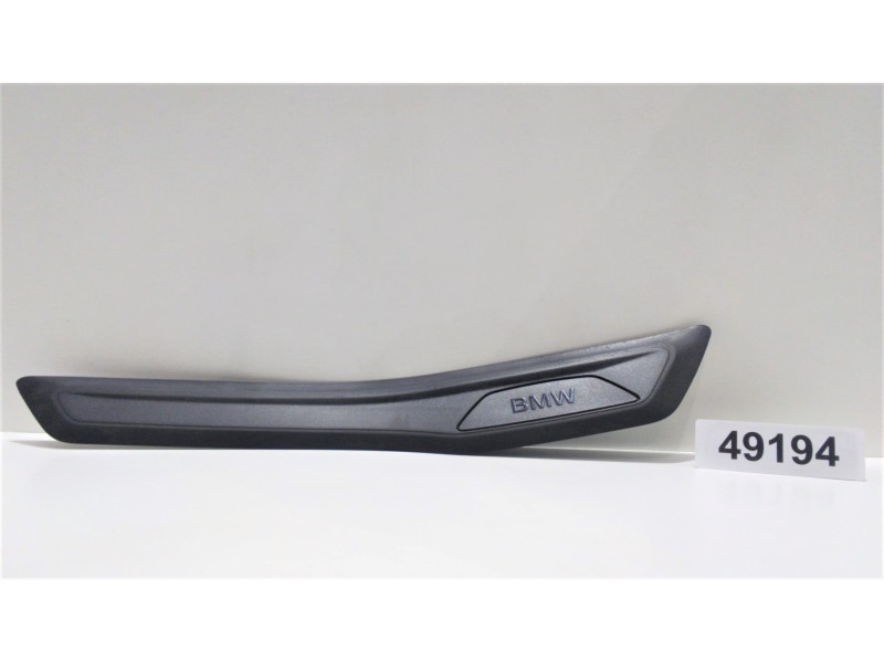 Recambio de molduras traseras para bmw serie 3 touring (f31) 318d referencia OEM IAM 51477263314 49194 