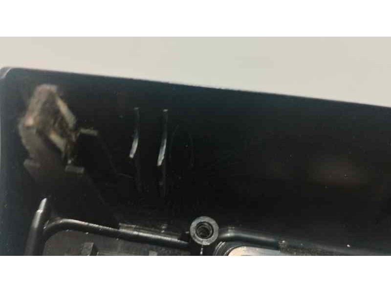 Recambio de molduras delanteras para hyundai tucson (jm) 2.0 crdi style referencia OEM IAM UO26313800 81627 