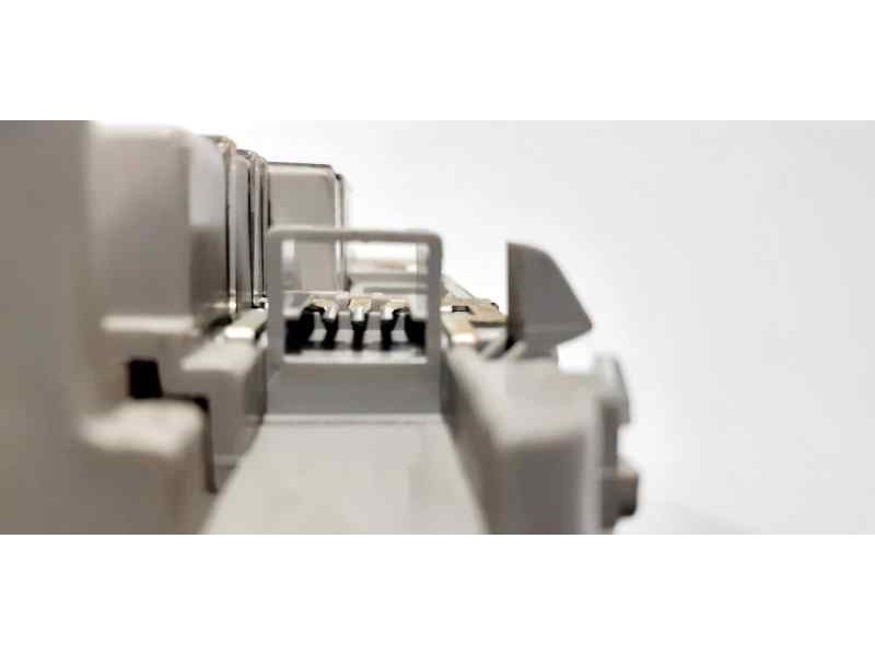 Recambio de luz interior para nissan x-trail (t31) xe referencia OEM IAM 26437CD00A 44502 