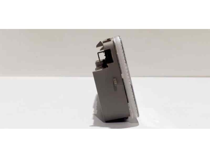 Recambio de luz interior para nissan x-trail (t31) xe referencia OEM IAM 26437CD00A 44502 