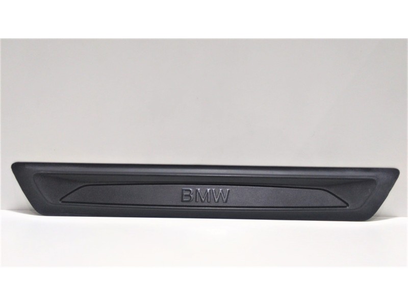 Recambio de molduras delanteras para bmw serie 3 touring (f31) 318d referencia OEM IAM 51477263315 49196 