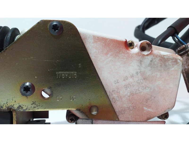 Recambio de cerradura puerta delantera izquierda para scania serie p/g/r (l-clase) fg r620 (4x2) largo cr 19 topline referencia 