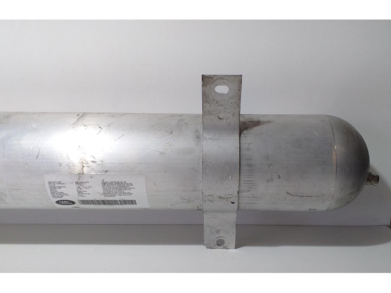 Recambio de acumulador central amortiguacion para land rover range rover sport autobiography hybrid referencia OEM IAM DPLA5B709