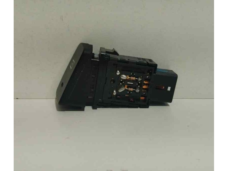 Recambio de intercooler para hyundai tucson (jm) 2.0 crdi style referencia OEM IAM 937102E001 81631 