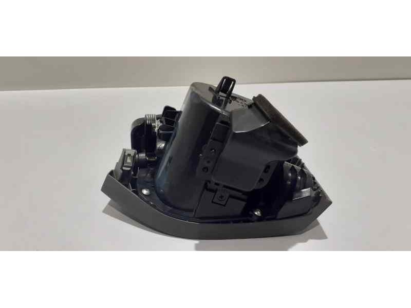 Recambio de moldura para nissan x-trail (t31) xe referencia OEM IAM 68431JG00A 44507 