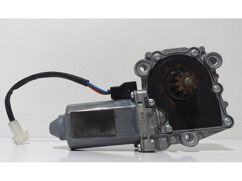 Recambio de motor elevalunas delantero derecho para scania serie p/g/r (l-clase) fg r620 (4x2) largo cr 19 topline referencia OE