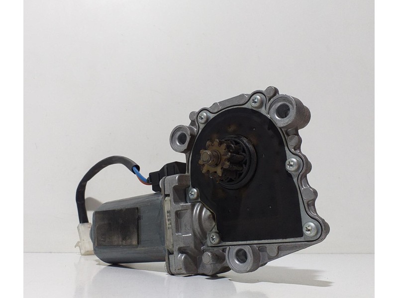 Recambio de motor elevalunas delantero derecho para scania serie p/g/r (l-clase) fg r620 (4x2) largo cr 19 topline referencia OE