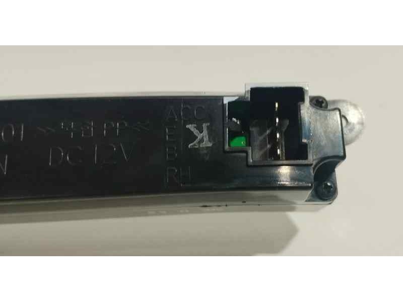 Recambio de pantalla multifuncion para hyundai tucson (jm) 2.0 crdi style referencia OEM IAM 945102E001 81633 