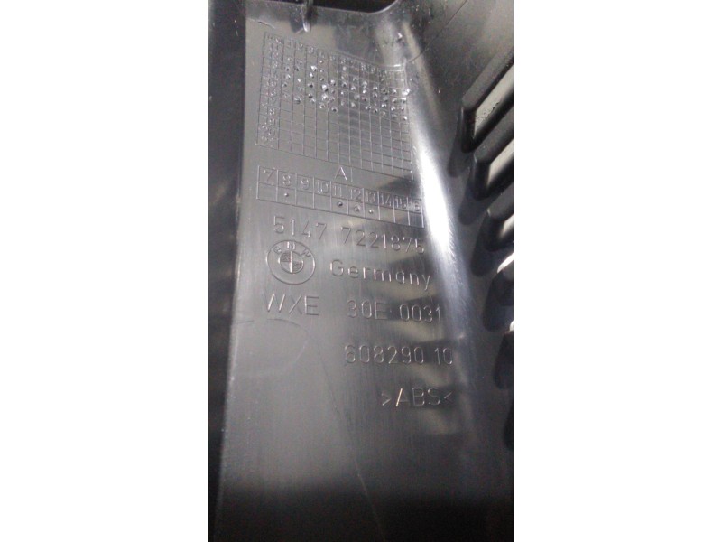 Recambio de guarnecido porton trasero para bmw serie 3 touring (f31) 318d referencia OEM IAM 51477221875 49201 