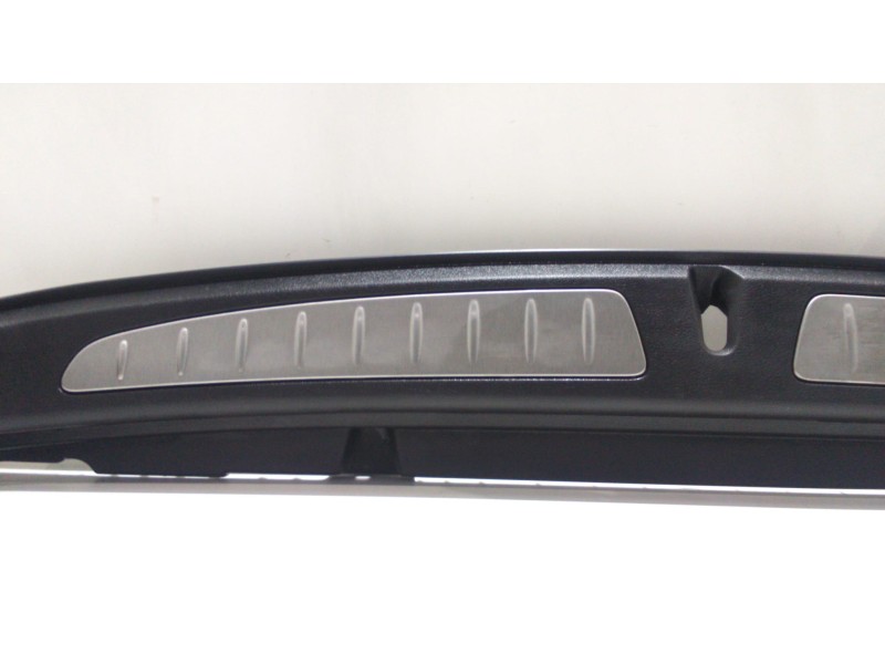 Recambio de guarnecido porton trasero para bmw serie 3 touring (f31) 318d referencia OEM IAM 51477221875 49201 