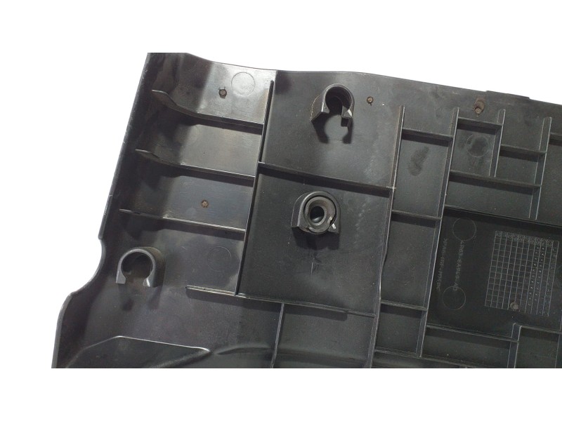 Recambio de cubre motor para jaguar s-type 2.7 v6 diesel classic referencia OEM IAM 4R836A949AD 74639 R