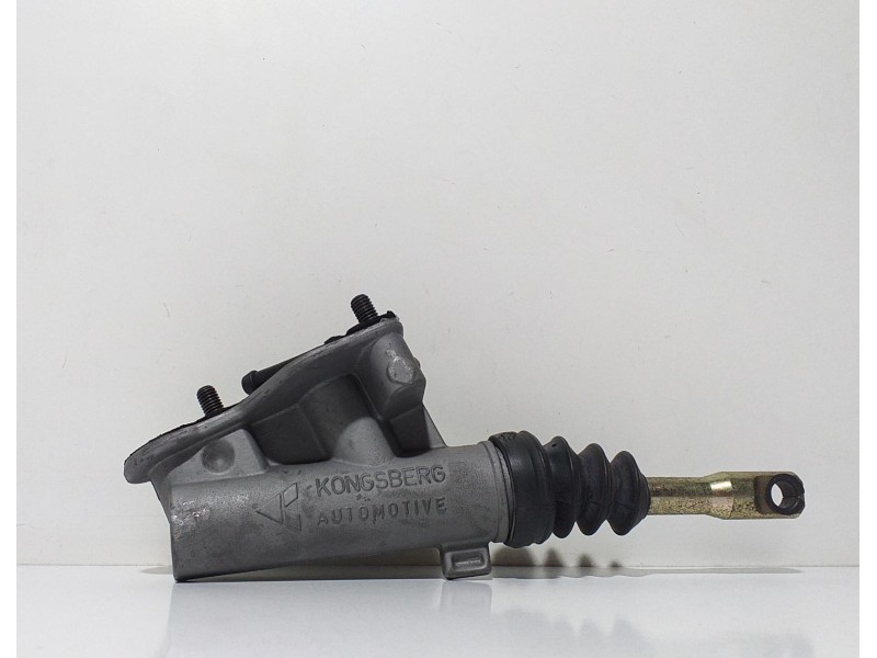 Recambio de bomba embrague para scania serie p/g/r (l-clase) fg r620 (4x2) largo cr 19 topline referencia OEM IAM 1800442 67812 