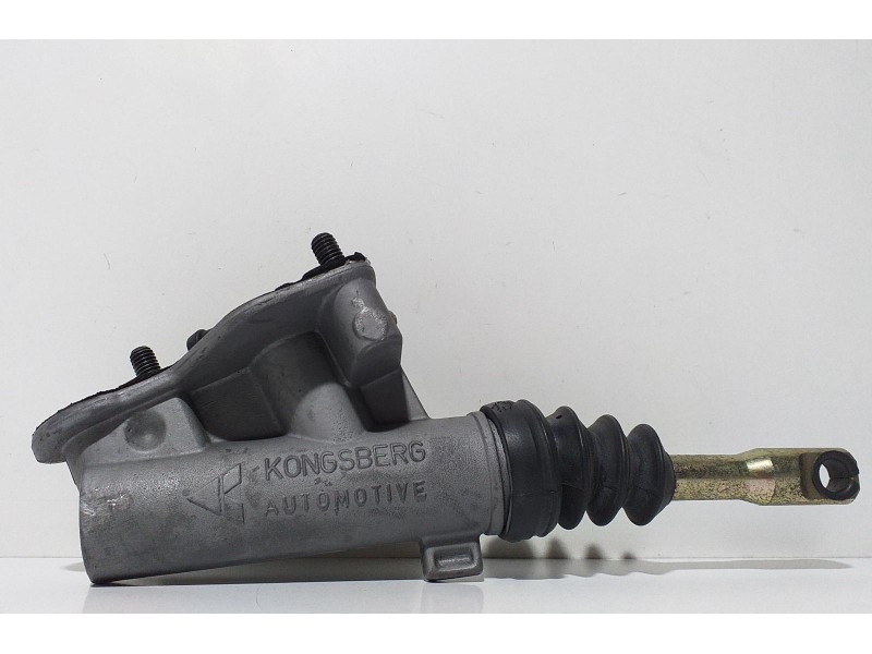 Recambio de bomba embrague para scania serie p/g/r (l-clase) fg r620 (4x2) largo cr 19 topline referencia OEM IAM 1800442 67812 