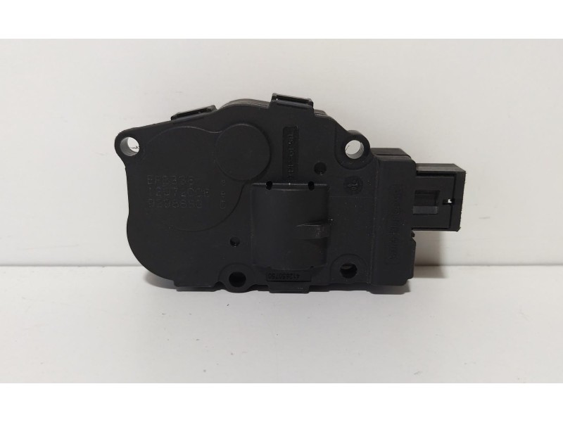 Recambio de motor apertura trampillas climatizador para mercedes-benz clase r (w251) 320 cdi l (251.122) referencia OEM IAM EFB3