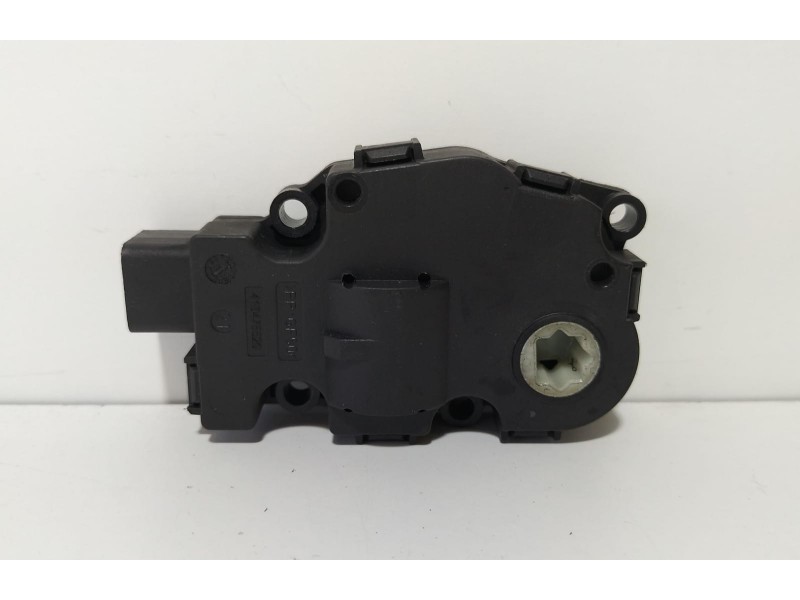 Recambio de motor apertura trampillas climatizador para mercedes-benz clase r (w251) 320 cdi l (251.122) referencia OEM IAM EFB3