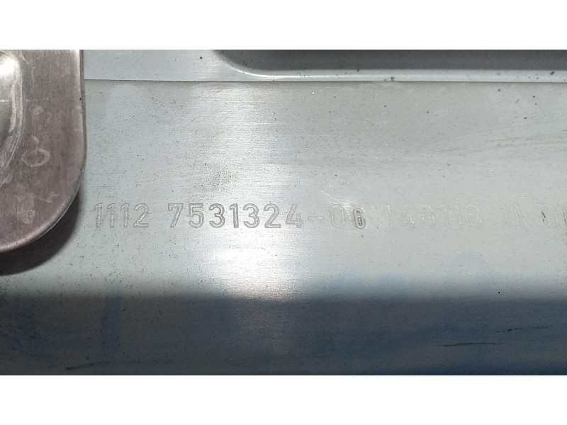 Recambio de cubre motor para bmw serie 5 berlina (e60) 525i referencia OEM IAM 11127531324 74645 R